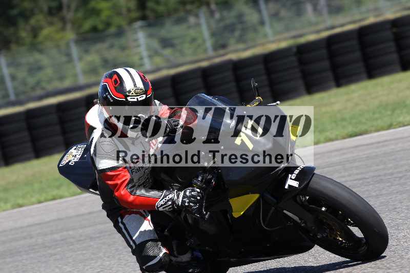 /Archiv-2025/42 07.08.2025 Peter Studer Girls Day ADR/Gruppe pink/717